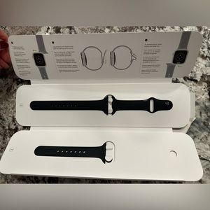 NWT Apple 6 or SE Sport Watch Band - space grey